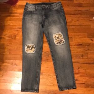 12 - tapestry patch medium wash jeans